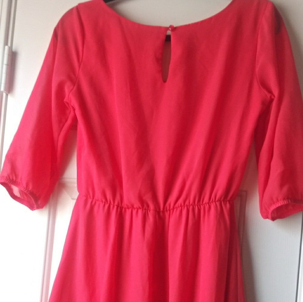 Dress - Picture 2 of 3